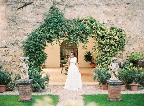 Organic Italian villa wedding inspiration