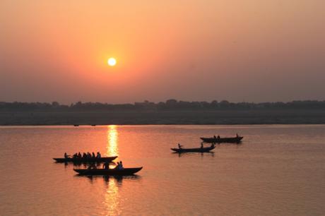 DAILY PHOTO: Golden Bridge on the Ganges, Varanasi