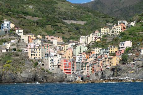 Riomaggiore, Italy by ferry dscf4725