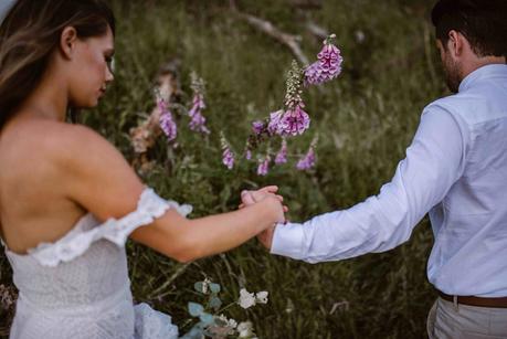 A Romantic & Seriously WOW Waikato Barn Wedding by Kelly Oliver Photography