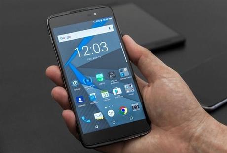 TCL to Produce & Sell Blackberry Phones Globally blackberry _TCL_partnership