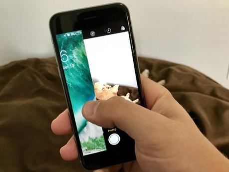 10 Must know iOS 10 Tips and Tricks how to access Camera From Lock Screen