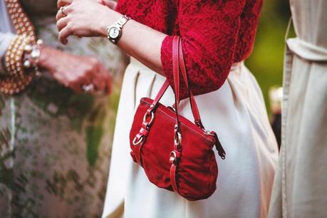 Tips on picking the right handbag for different occasions