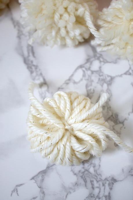 Easy Pom Pom Garland Tutorial Easy Pom Pom Garland Tutorial