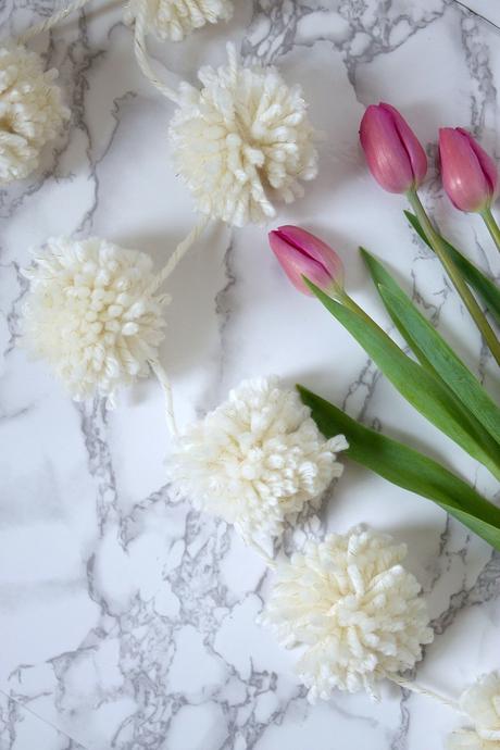 Easy Pom Pom Garland Tutorial Easy Pom Pom Garland Tutorial