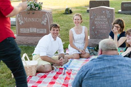Intimate wedding by mother's grave in Ft. Wayne Indiana
