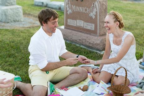 Intimate wedding by mother's grave in Ft. Wayne Indiana