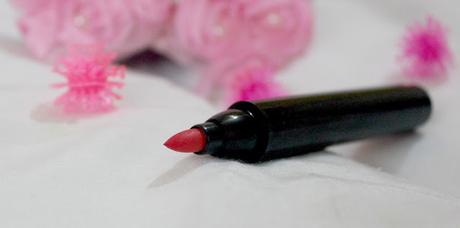 Be A Bombshell Lip Stain In Shade Bash (Coral): Review