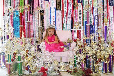 Dance Moms: Holy Moly, Chloe! It Was Starbound To Happen Sooner Or Later. But Can You Really Go Home Again? A-past-contestant-seen-on-Toddlers--Tiaras._gallery_primary