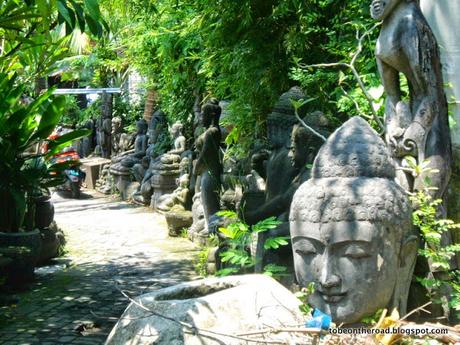 ROOTS:BALI WOODEN ART SCULPTORS MADE FROM TREE ROOTS