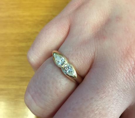 mocTheElms's Two diamond Pear Ring