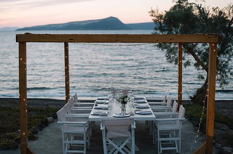 Beautiful destination wedding in Santorini | Paula & George