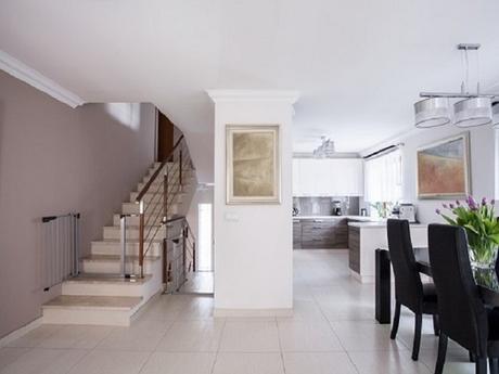 Installing Travertine Tiles on Walls or Floors Installing Travertine Tiles on Walls or Floors