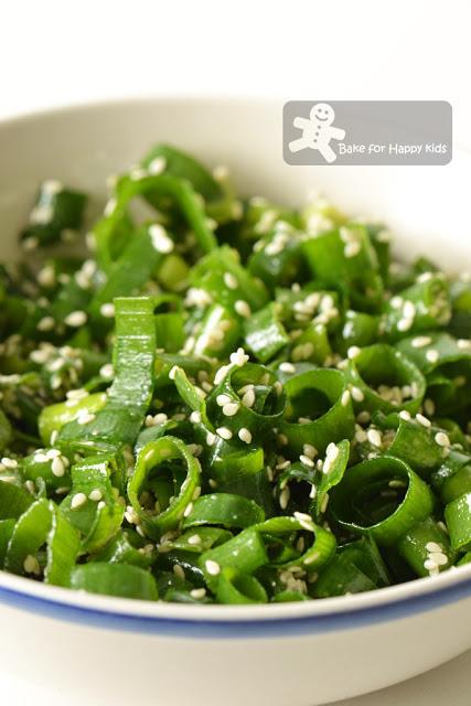 Chinese Sesame Seed Spring Onion / Scallions Yeasted Pancakes 芝麻香葱烙饼