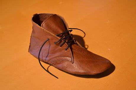handmade-chukka-moccasin-hybrid-shoe