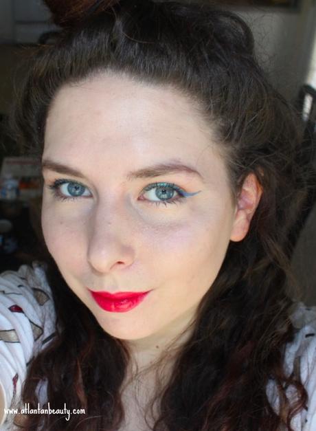 Spring FOTD With Holographic Liner and Bold Lips
