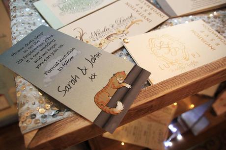 Pets! Weddings! Pets on Wedding Invites! Pets! Weddings! Pets on Wedding Invites!