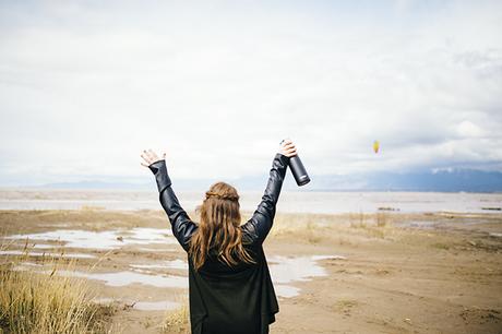 Drink More Water // 5 Tips To Keep You On Track Drink More Water // 5 Tips To Keep You On Track