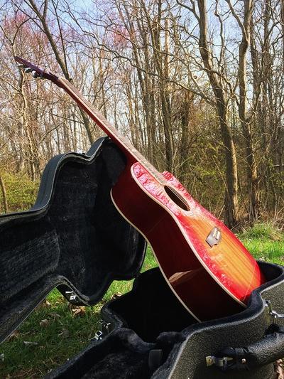 Narrative Story: Melody and music shared with family beneath the stars Narrative Story: Melody and music shared with family beneath the stars