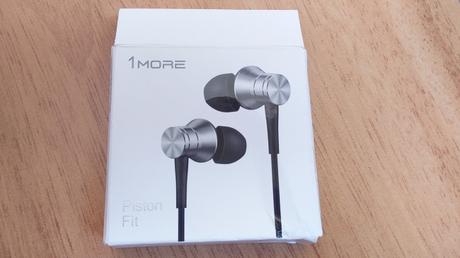 Best Bass Boosted Earphones Under 1000 Bucks: 1More Piston Fit Review