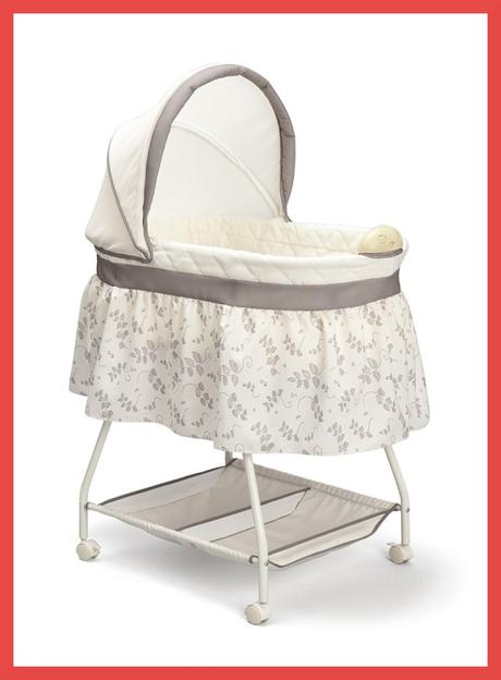 2017 Best Bassinet for Newborn – Surprised by This Result! Delta Children Sweet Beginnings Bassinet Photo