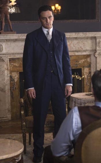 Lucky Luciano’s 1931 Navy Suit on Boardwalk Empire Lucky Luciano’s 1931 Navy Suit on Boardwalk Empire