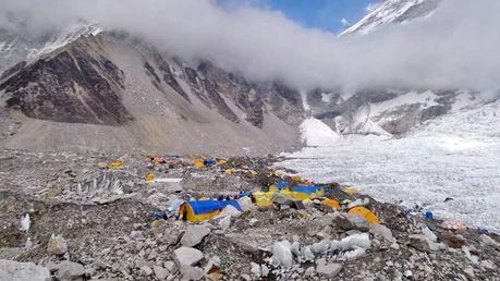 Himalaya Spring 2017: Record Year on Everest Confirmed Himalaya Spring 2017: Record Year on Everest Confirmed