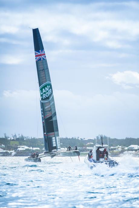 A KILLER WORKOUT WITH TEAM ‘BAR’ Fitness On Toast Faya Blog Girl Healthy Sailing Workout Training Land Rover BAR Ben Ainslie Racing Americas Cup Bermuda Louis Vuitton Sport_-26