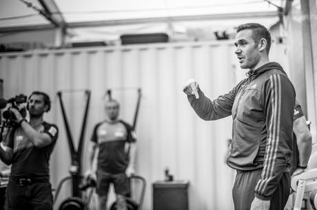 A KILLER WORKOUT WITH TEAM ‘BAR’ Fitness On Toast Faya Blog Girl Healthy Sailing Workout Training Land Rover BAR Ben Ainslie Racing Americas Cup Bermuda Louis Vuitton Sport_-28