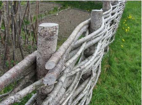 30+ Cheap Fence Ideas for Your Home, Garden, Perimeter, and Privacy 30+ Cheap Fence Ideas for Your Home, Garden, Perimeter, and Privacy
