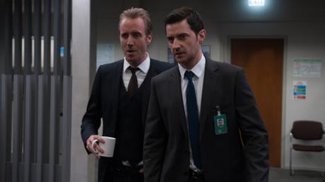 5 REASONS TO WATCH BERLIN STATION 5 REASONS TO WATCH BERLIN STATION