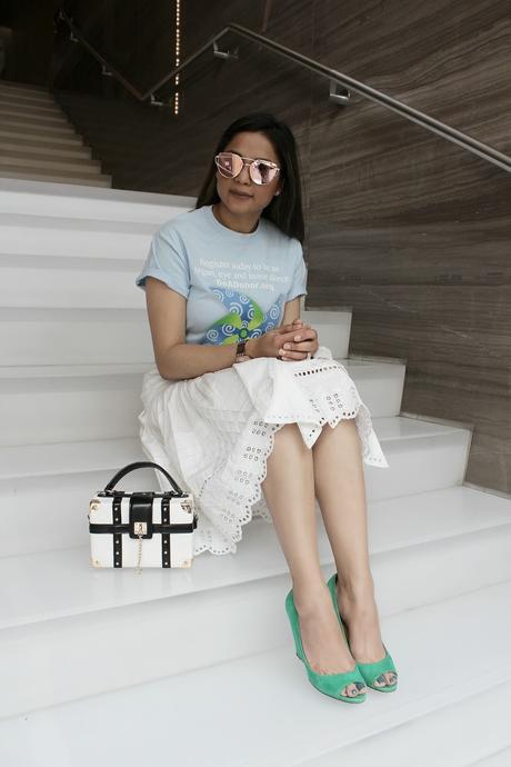 wear blue and green day 2017, campaign, philanthrophy, givin gback, white skirt, suno skirt, t shirt outfit, casual, ootd, fashion , ad, sponsored, done vida , blogger, saumya 