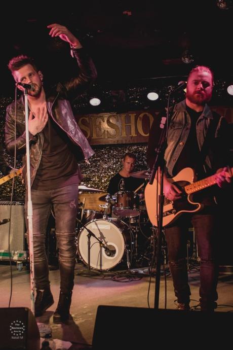 CMW 2017: UTA / Julian Taylor Band with One Bad Son, Birds of Bellwoods and Friends CMW 2017: UTA / Julian Taylor Band with One Bad Son, Birds of Bellwoods and Friends