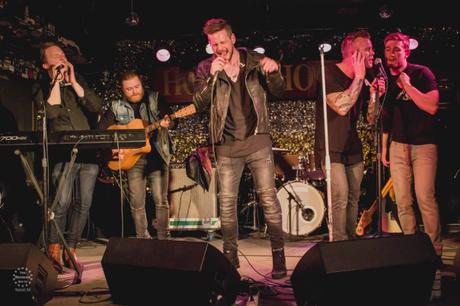 CMW 2017: UTA / Julian Taylor Band with One Bad Son, Birds of Bellwoods and Friends CMW 2017: UTA / Julian Taylor Band with One Bad Son, Birds of Bellwoods and Friends