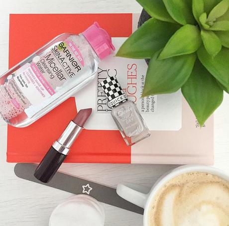 5 Drugstore Must Haves all for a tenner | secondblonde