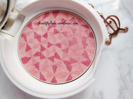 Review: Bisous Bisous Rainbow Cluster Blusher