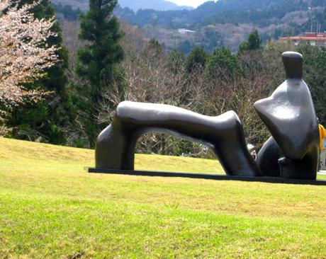 Henry Moore Sculpture In Japanese Sculpture Garden Hakone