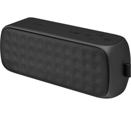 Throw A Hustling Bustling Party Using Portable Speakers! ...