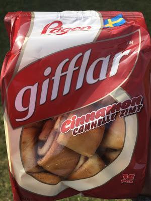 Today's Review: Gifflar Cinnamon Rolls