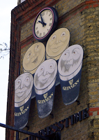 Archway Tavern, N19 – Save the Guinness Sign!!!!