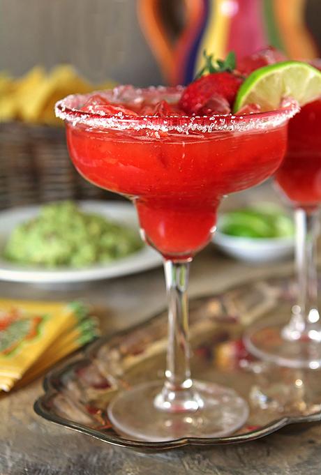 Fresh Strawberry Margaritas for Cinco de Mayo