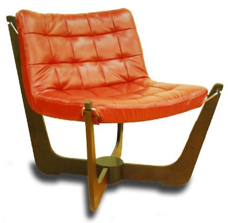 Ergonomic Lounge Chair