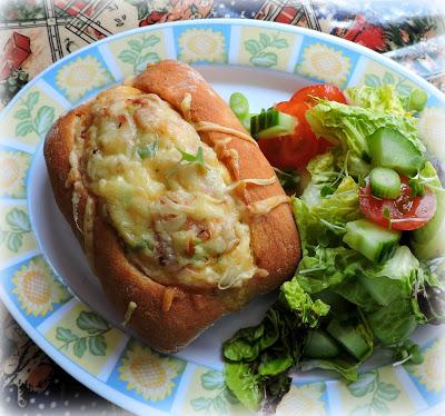 Quiche In a Bun