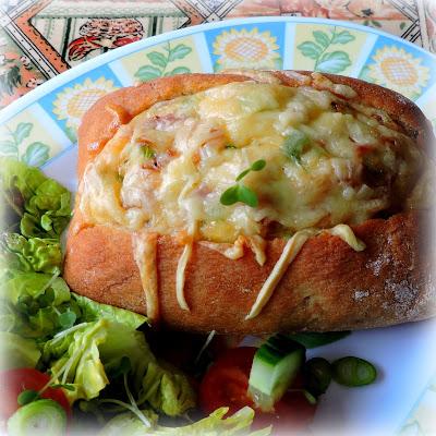 Quiche In a Bun