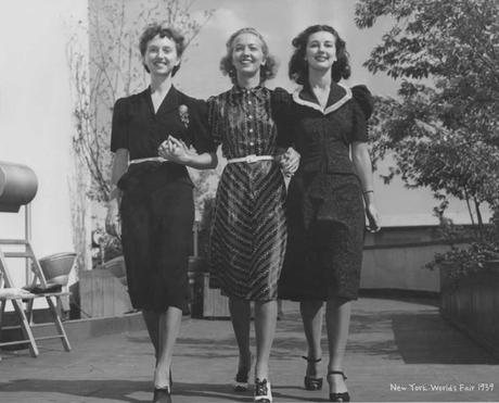 1940s-Fashion-Forecast---dresses 1940s-Fashion-Forecast---dresses