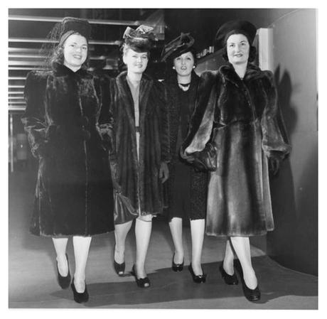 1940s-Fashion-Forecast---Coats---New-York-Worlds-Fair-1939f 1940s-Fashion-Forecast---Coats---New-York-Worlds-Fair-1939f