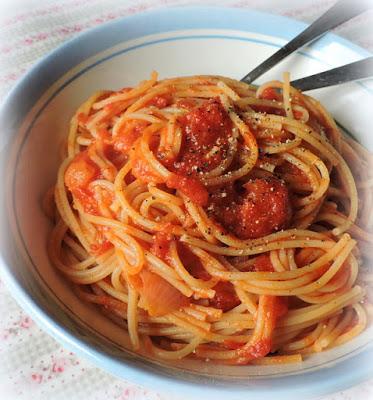 Tomato Sauce with Butter and Onion