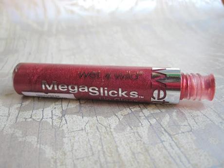 Wet n Wild Megaslicks Lip Gloss in Shade Red Sensation Review Wet n Wild Megaslicks Lip Gloss in Shade Red Sensation Review
