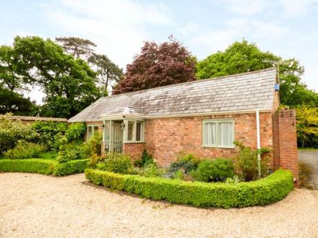 Stay In The Heart Of England In A Private Luxurious Cottage