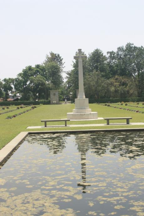 DAILY PHOTO: Imphal War Cemetery